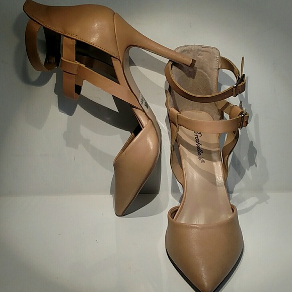 Breckelles heels - Picture 3 of 5